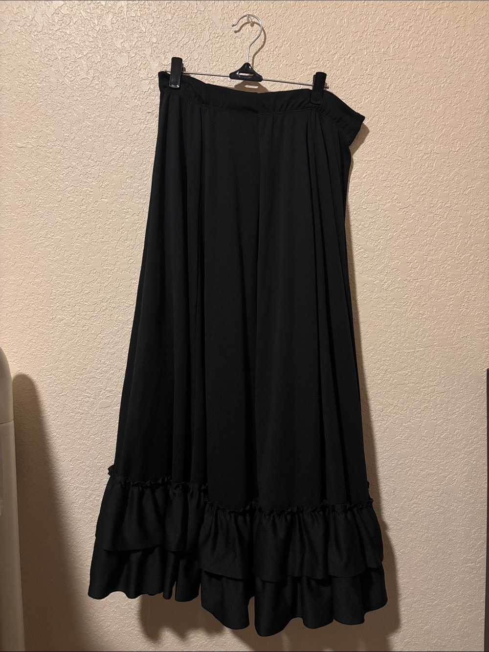 Women's Black Maxi Ruffle Hem Skirt